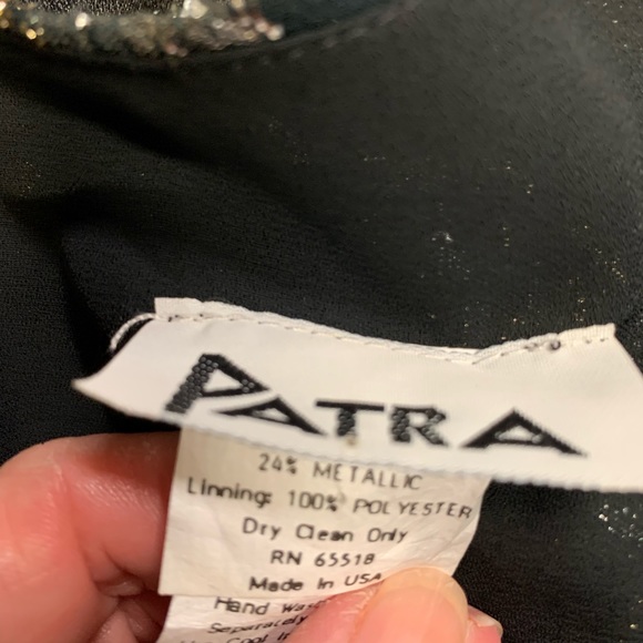 Black and silver and gold shirt with satin black pants brand new tag still on - Picture 6 of 10